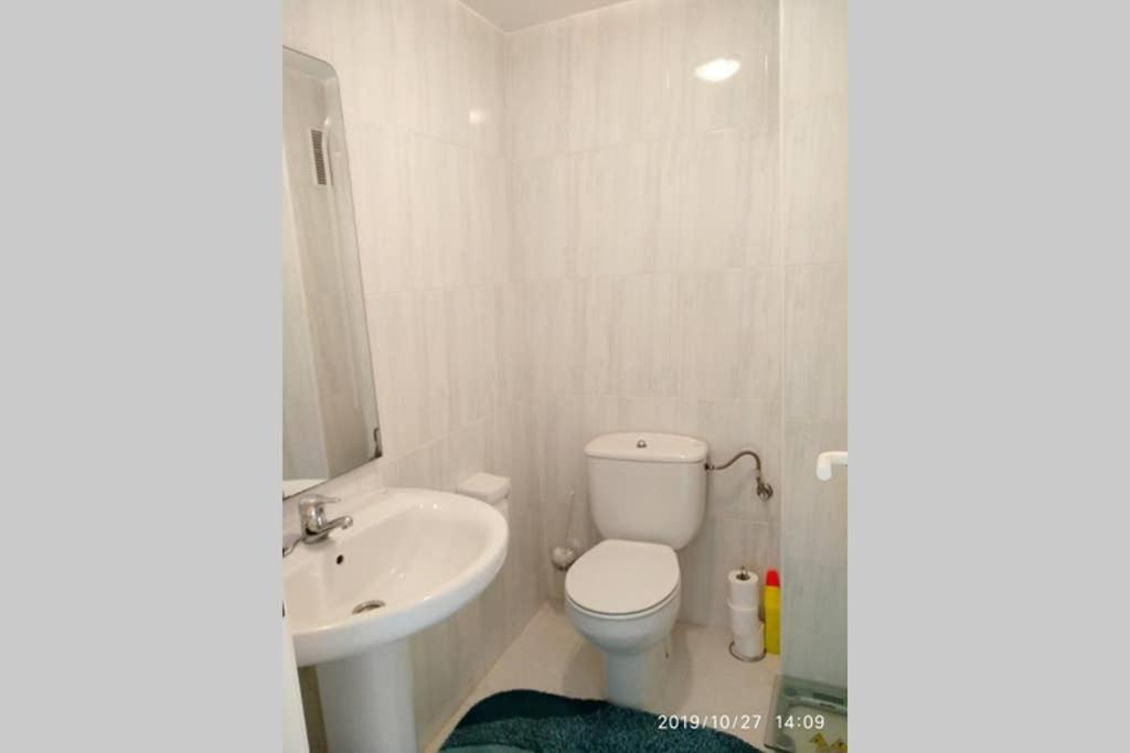 Estupendo Apartamento En Primera Linea De Playa Y Con Vistas Al Mar Denia Zewnętrze zdjęcie
