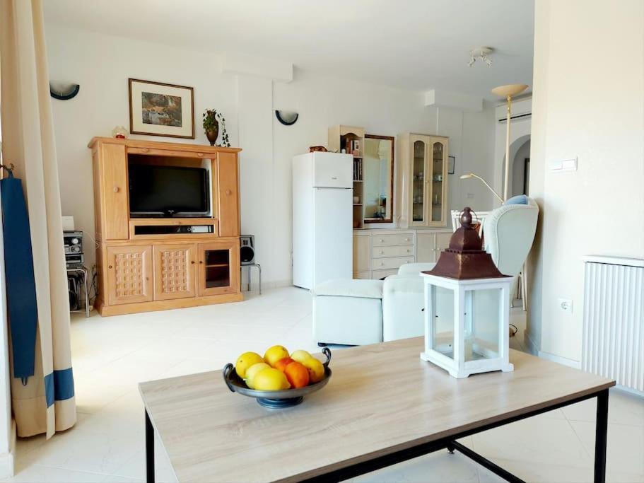Estupendo Apartamento En Primera Linea De Playa Y Con Vistas Al Mar Denia Zewnętrze zdjęcie
